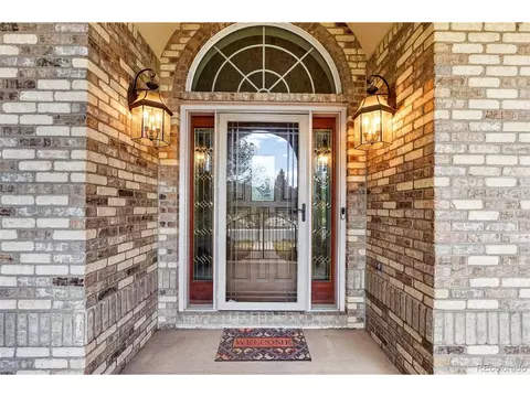 25 Blue Heron Dr, Thornton, CO 80241