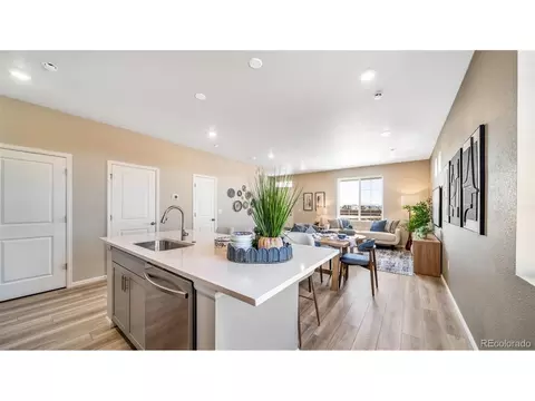 Kitchen - 22393 E 46th Ave, Aurora, CO 80019 photo 3 of 6
