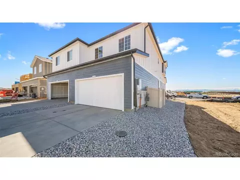 Exterior - 22393 E 46th Ave, Aurora, CO 80019 photo 3 of 3