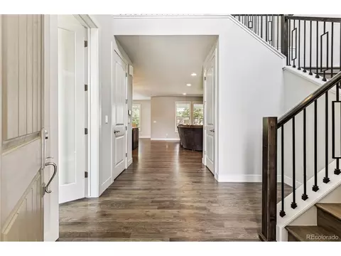 9392 E Winding Hill Ave, Lone Tree, CO 80124 photo 4