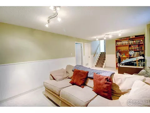 7574 Chatham Way, Boulder, CO 80301 photo 24