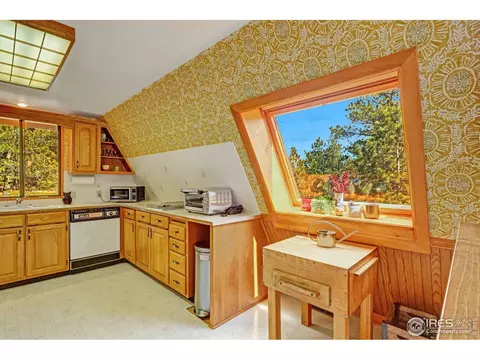 200 Rockledge Cir, Lyons, CO 80540 photo 4