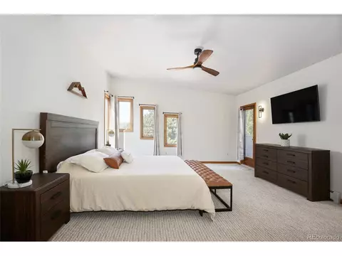 15786 Bunker Way, Morrison, CO 80465 photo 3