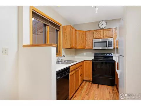 3405 Spring Creek Pl, Boulder, CO 80301 photo 10