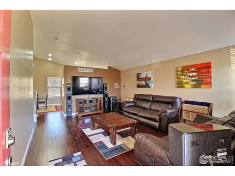 3526 E 104th Pl, Northglenn, CO 80233 photo 2