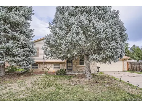 19352 Eldorado Dr, Aurora, CO 80013 photo 2