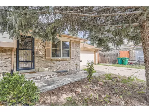 19352 Eldorado Dr, Aurora, CO 80013 photo 3