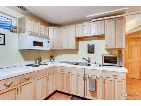 1425 Brown Cir, Boulder, CO 80305 photo 16