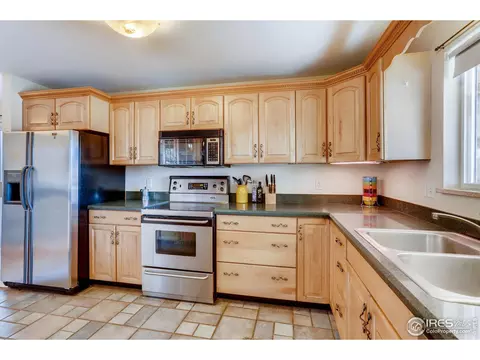 1425 Brown Cir, Boulder, CO 80305 photo 2