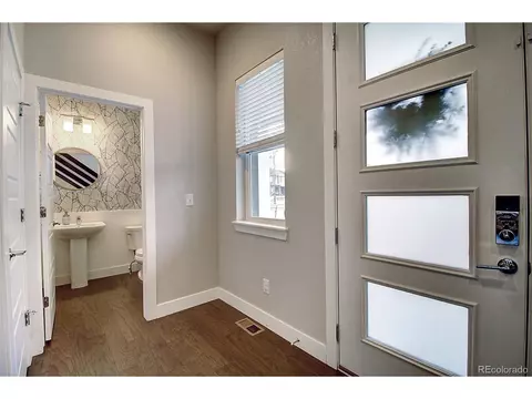 10175 E 59th Ave, Denver, CO 80238 photo 5