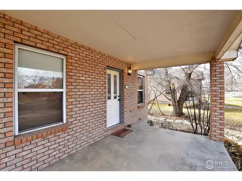 105 E Iowa Ave, Berthoud, CO 80513 photo 2