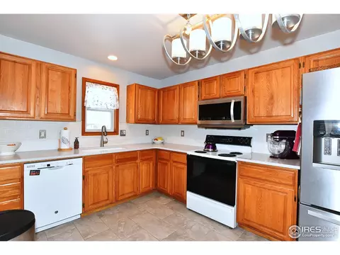 105 E Iowa Ave, Berthoud, CO 80513 photo 11