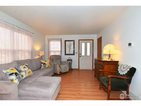 105 E Iowa Ave, Berthoud, CO 80513 photo 4