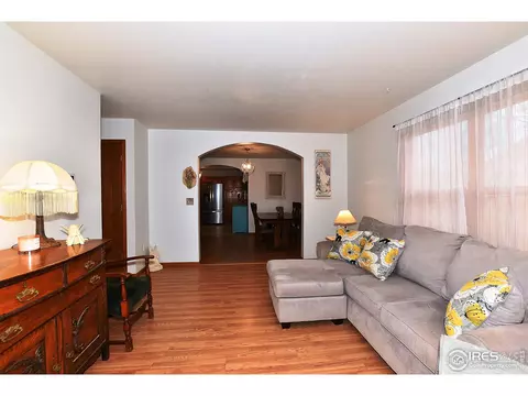 105 E Iowa Ave, Berthoud, CO 80513 photo 6