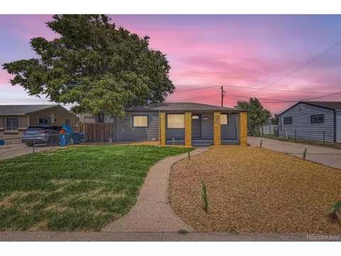 5961 E 61st Ave, Commerce City, CO 80022