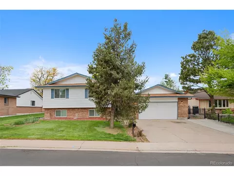 7437 S Washington St, Centennial, CO 80122