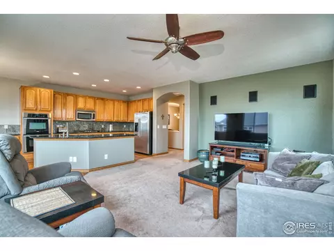 7565 E 121st Pl, Thornton, CO 80602 photo 8