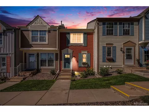 9389 W Ontario Dr, Littleton, CO 80128