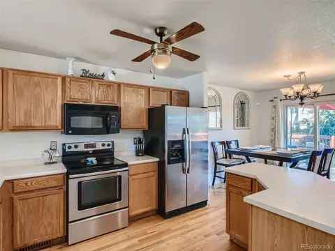 19533 Evans Dr, Aurora, CO 80013 photo 5