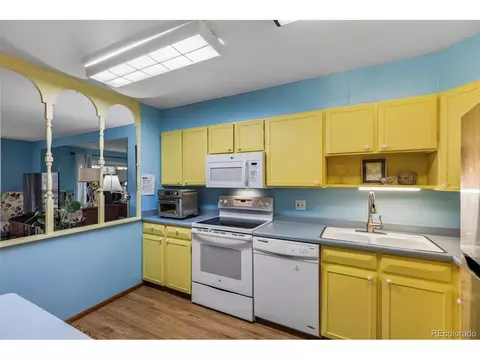 Kitchen - 9155 E Center Ave #3B, Denver, CO 80247 photo 2 of 3