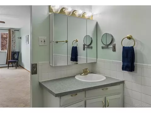 Bath - 9155 E Center Ave #3B, Denver, CO 80247 photo 2 of 3