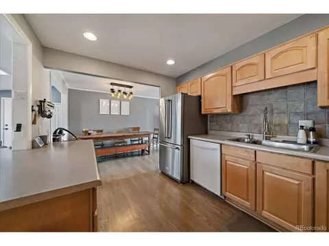 7110 S Cherry Dr, Centennial, CO 80122 photo 13