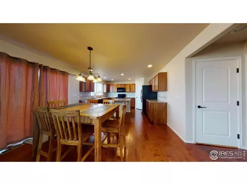 556 Park Edge Cir, Windsor, CO 80550 photo 9