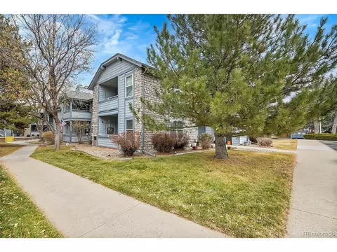 8015 W Eastman Pl #106, Lakewood, CO 80227