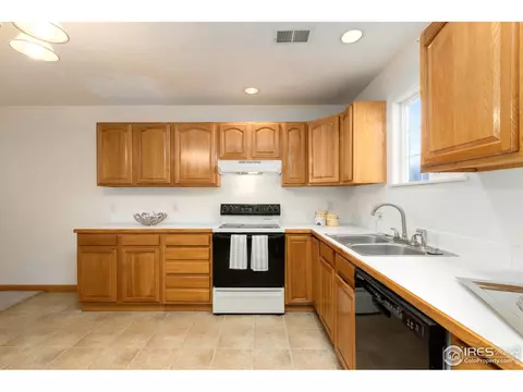 309 Ash Ct, Evans, CO 80620 photo 6