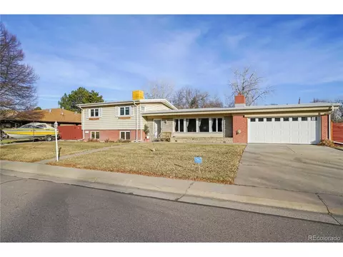 2230 Zephyr St, Lakewood, CO 80214