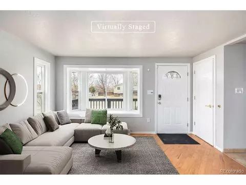 10 Maple Dr, Frederick, CO 80530 photo 2