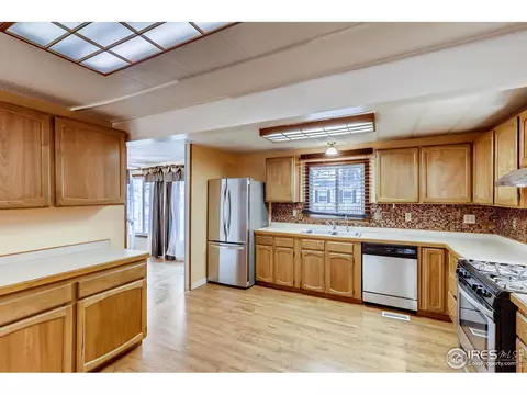 1100 Macdavidson Cir, Dacono, CO 80514 photo 9