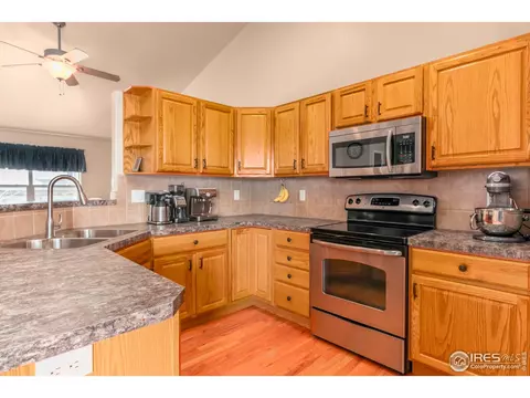 426 Sorrel Dr, Windsor, CO 80550 photo 9