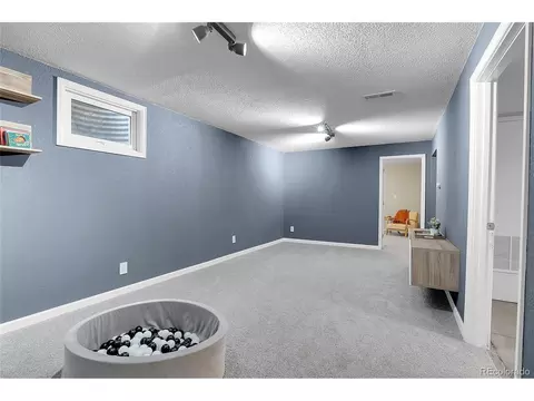 12590 E 55th Ave, Denver, CO 80239 photo 17