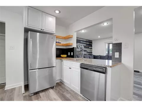 12590 E 55th Ave, Denver, CO 80239 photo 9