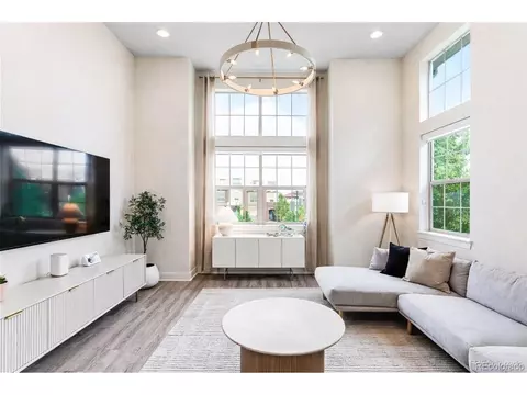 5417 Valentia St, Denver, CO 80238