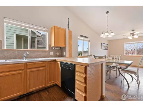 821 Bluegrass Way, Windsor, CO 80550 photo 7