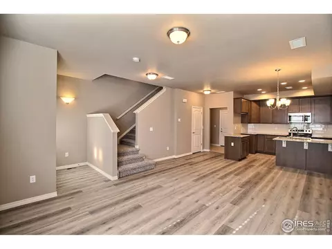 879 Winding Brook Dr, Berthoud, CO 80513 photo 2
