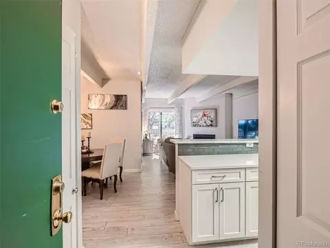 1011 S Ironton St #208, Aurora, CO 80012