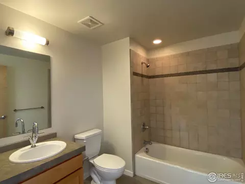 4670 Holiday Dr #204, Boulder, CO 80304 photo 8