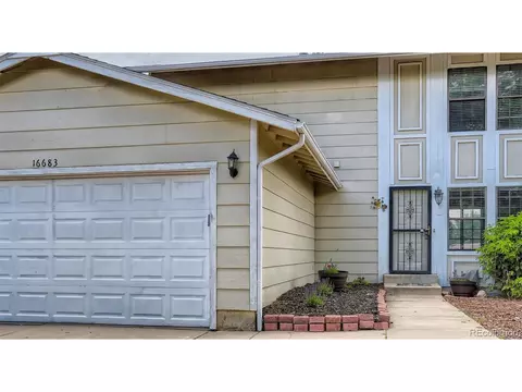 16683 E Mansfield Cir, Aurora, CO 80013 photo 3