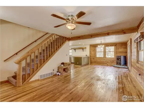 220 Spruce Dr, Lyons, CO 80540 photo 3