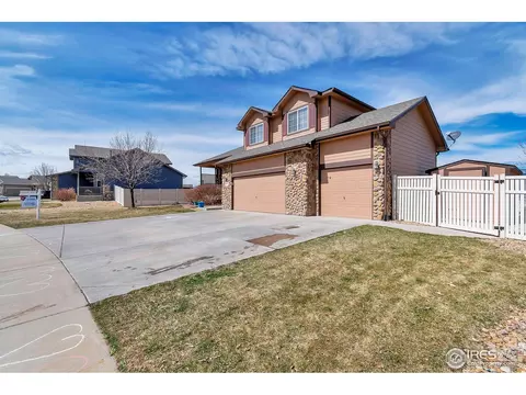 5387 Rustic Ave, Longmont, CO 80504 photo 3
