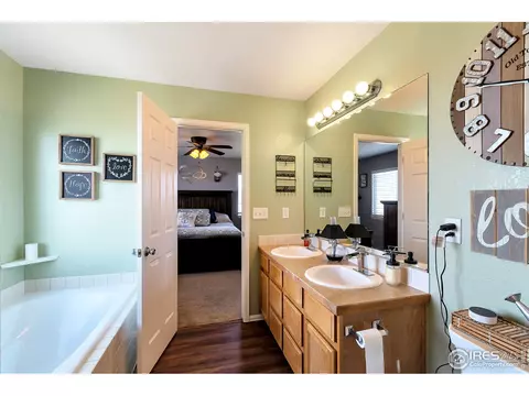 5387 Rustic Ave, Longmont, CO 80504 photo 14