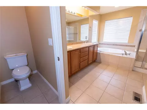 25895 E 4th Pl, Aurora, CO 80018 photo 11