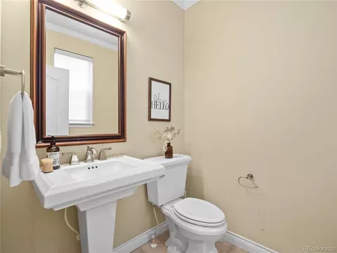 9065 E 29th Pl, Denver, CO 80238 photo 24
