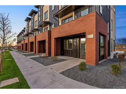 2126 Youngfield St, Lakewood, CO 80228