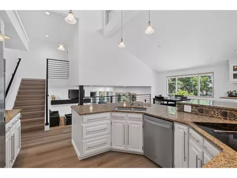 Kitchen - 5373 E Links Cir, Centennial, CO 80122 photo 5 of 5
