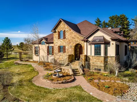 6897 Marshall Dr, Boulder, CO 80303 photo 2