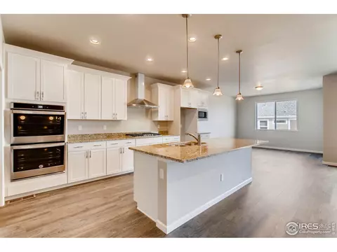 518 E Michigan Ave, Berthoud, CO 80513 photo 10